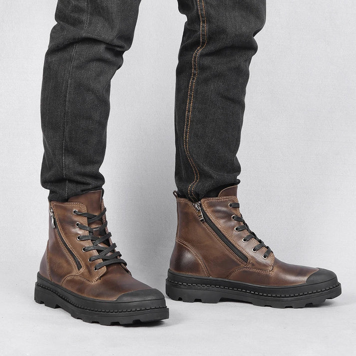 Bota Coturno em Couro Masculino Montvani MV295