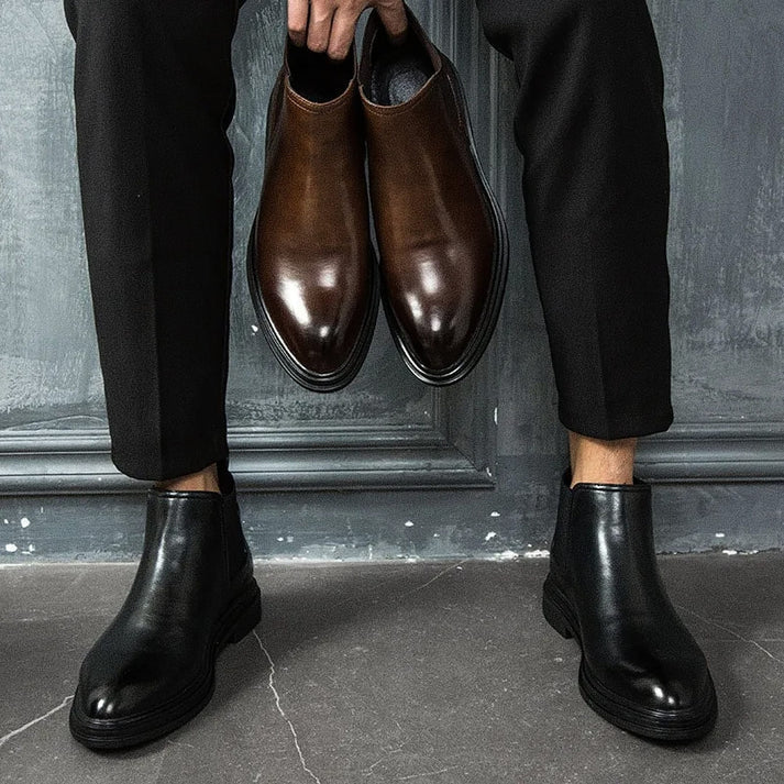 Bota Masculina Chelsea em Couro Montvani MV273