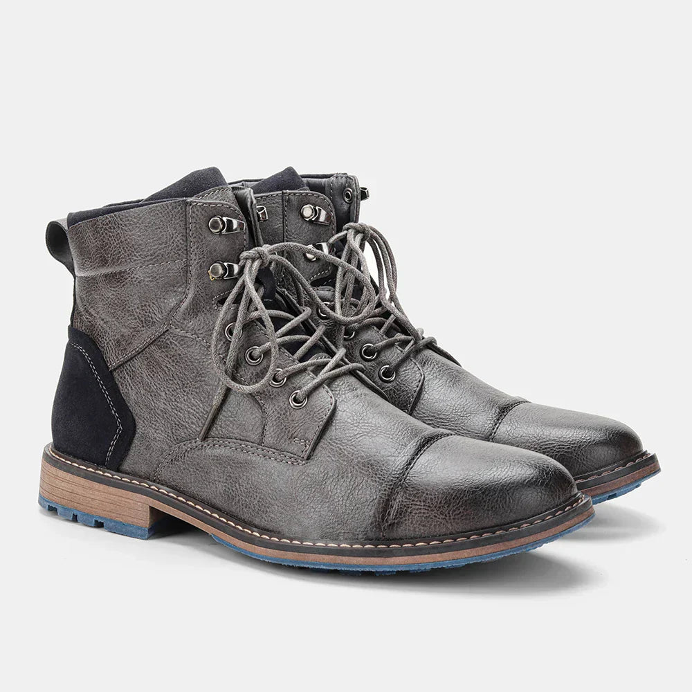 Bota Masculina em Couro Montvani MV156
