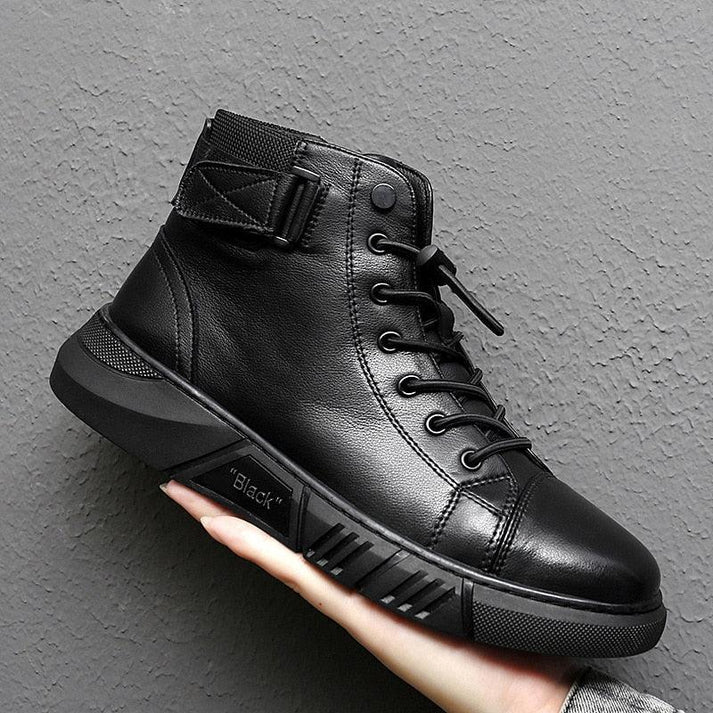 Bota Masculina em Couro Montvani MV287