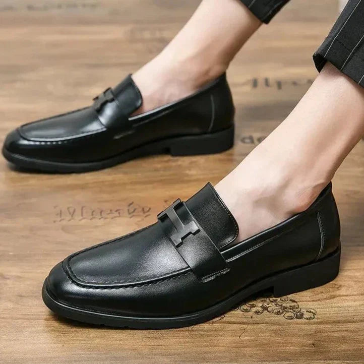 Mocassim Masculino em Couro Montvani MV045