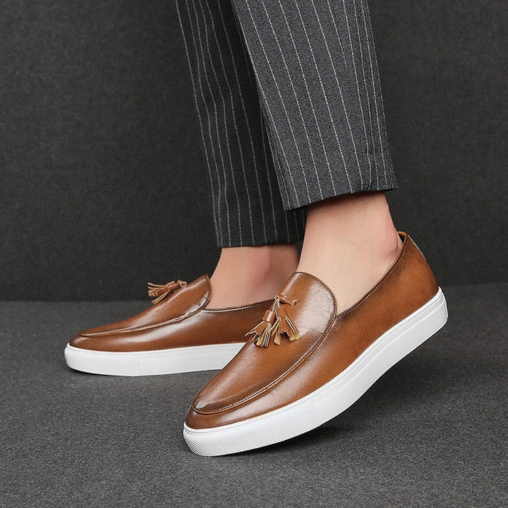 Sapato Mocassim em Couro Masculino Montvani MV333