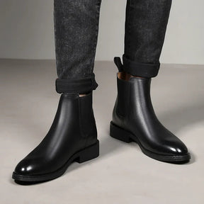 Bota Chelsea em Couro Masculina Montvani MV279