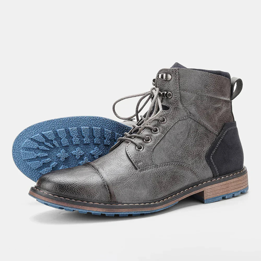 Bota Masculina em Couro Montvani MV156