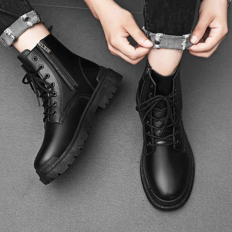 Bota Masculina em Couro Montvani MV047