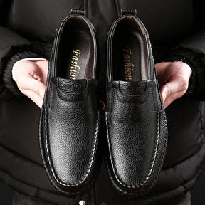Sapato Mocassim em Couro Masculino Montvani MV338