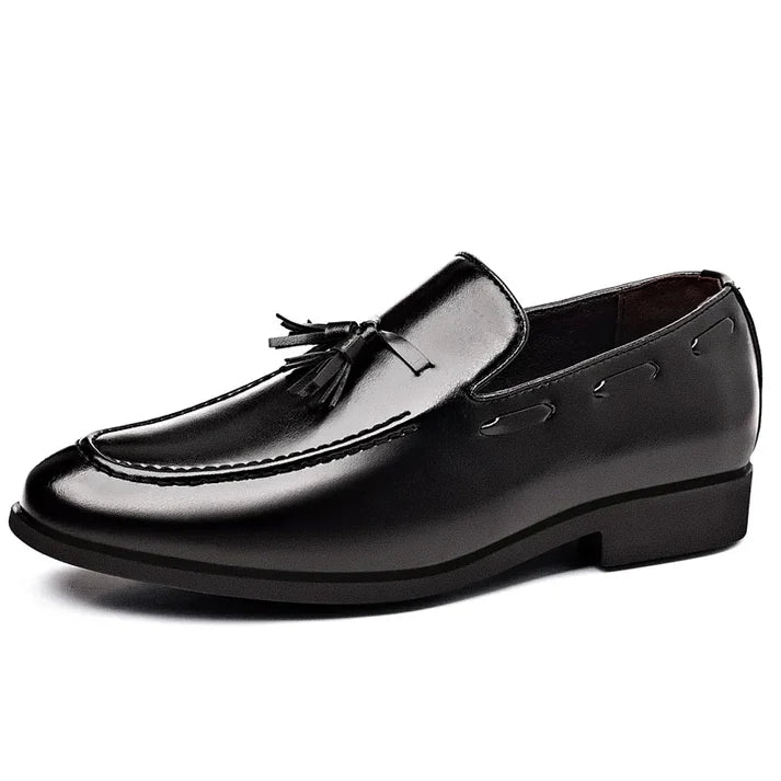 Sapato Mocassim em Couro Masculino Montvani MV321